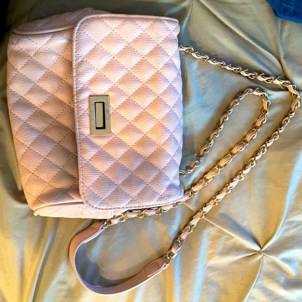 Forever 21 pink bag